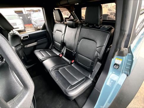 Used 2022 Ford Bronco Outer Banks w/ Sasquatch Package image 20