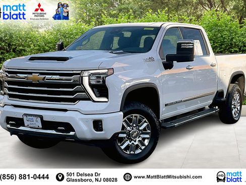 Used 2024 Chevrolet Silverado 2500 High Country image 1