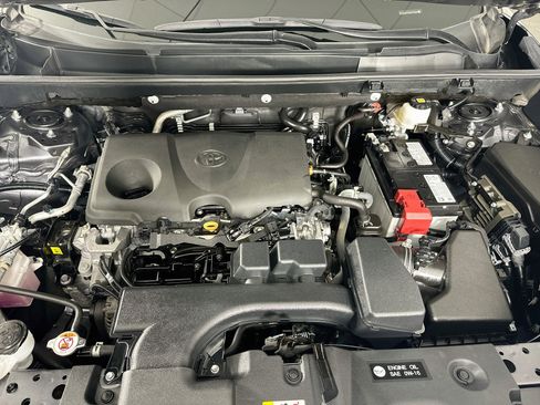 Used 2025 Toyota RAV4 LE FWD image 31