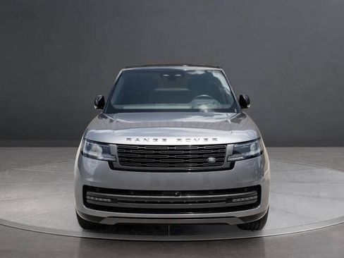 Used 2025 Land Rover Range Rover Autobiography AWD/4WD image 5