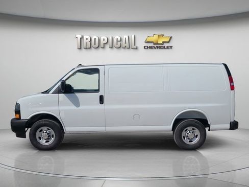 New 2025 Chevrolet Express 2500 Work Van w/ Driver Convenience Package image 2