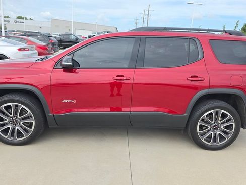 Used 2021 GMC Acadia AT4 AWD/4WD image 2
