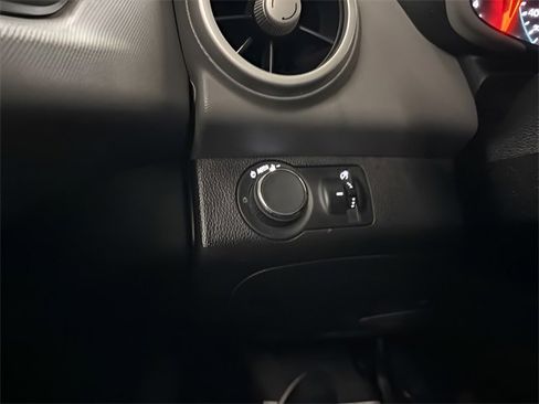 Used 2020 Chevrolet Sonic Premier image 22