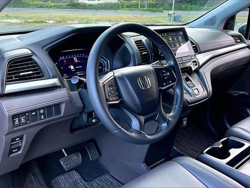 Used 2023 Honda Odyssey EX-L image 13