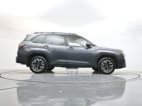 Used 2025 Subaru Forester Premium w/ Convenience Package #1 AWD/4WD image 35