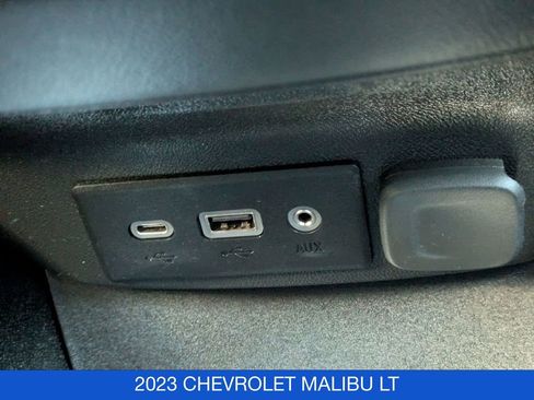 Used 2023 Chevrolet Malibu LT image 28