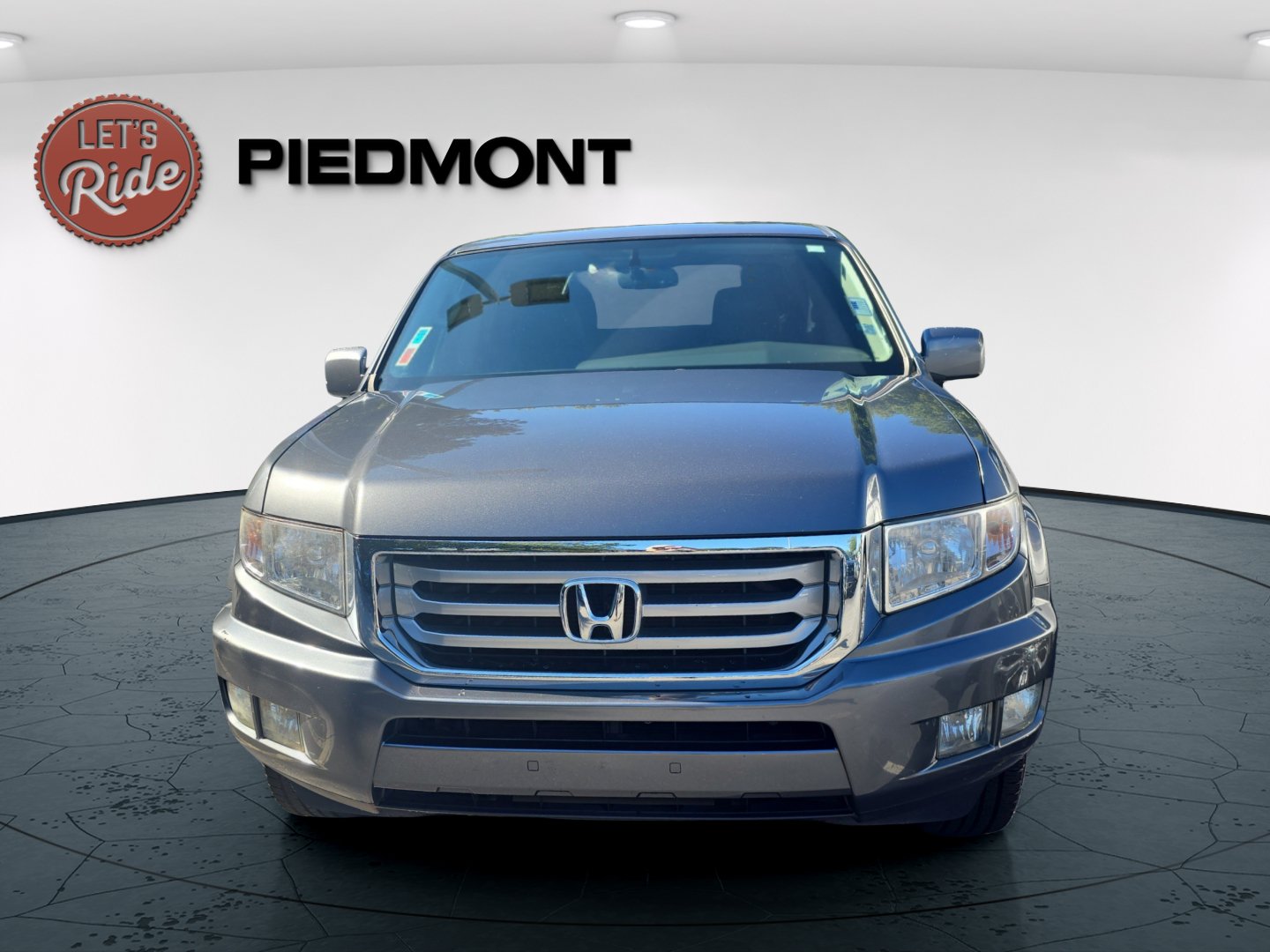 Used 2013 Honda Ridgeline RTL image 2
