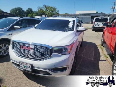 Used 2019 GMC Acadia Denali w/ Technology Package FWD image 1