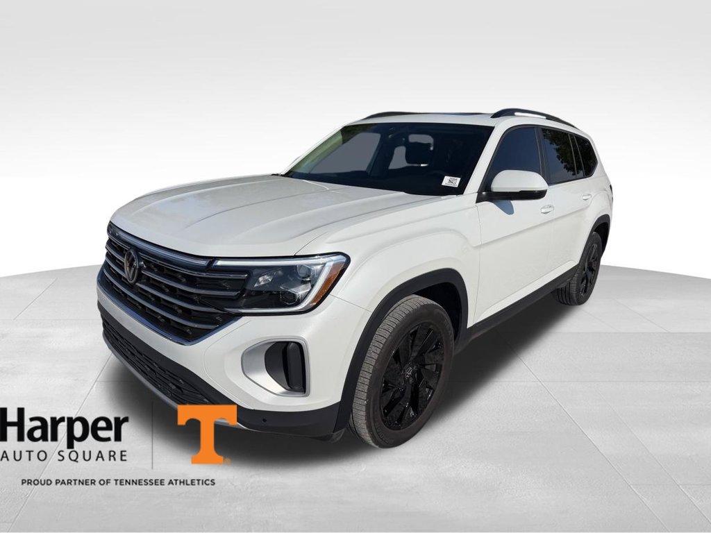 New 2026 Volkswagen Atlas SE w/ Panoramic Sunroof Package AWD/4WD image 1