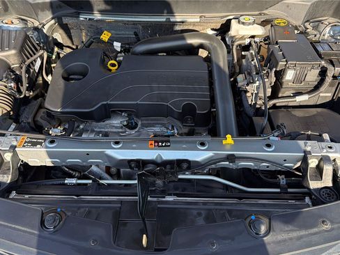 Used 2024 Chevrolet Equinox LT AWD/4WD image 22