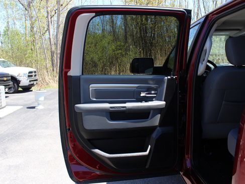 Used 2017 RAM 2500 Big Horn AWD/4WD image 28