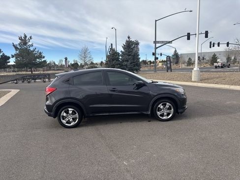 Used 2016 Honda HR-V EX image 2