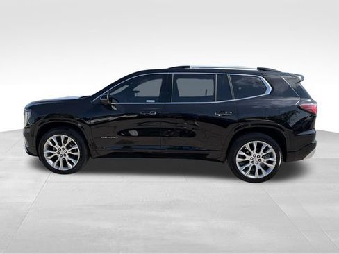 Used 2024 GMC Acadia Denali w/ LPO, Floor Liner Package FWD image 4