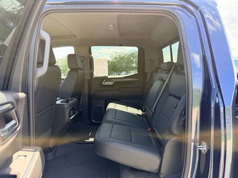 Used 2022 Chevrolet Silverado 1500 LTZ AWD/4WD image 8