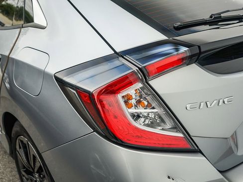 Used 2018 Honda Civic EX image 7