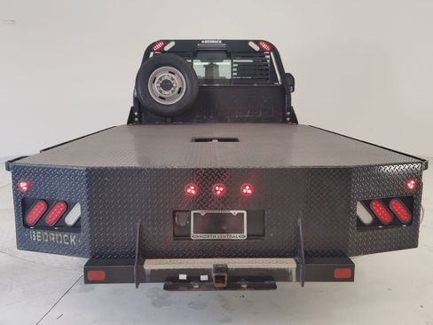 Used 2017 Ford F350 XL w/ Power Equipment Group image 8