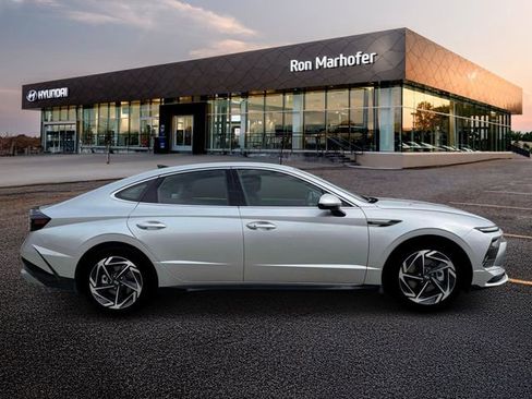 New 2026 Hyundai Sonata SEL image 9