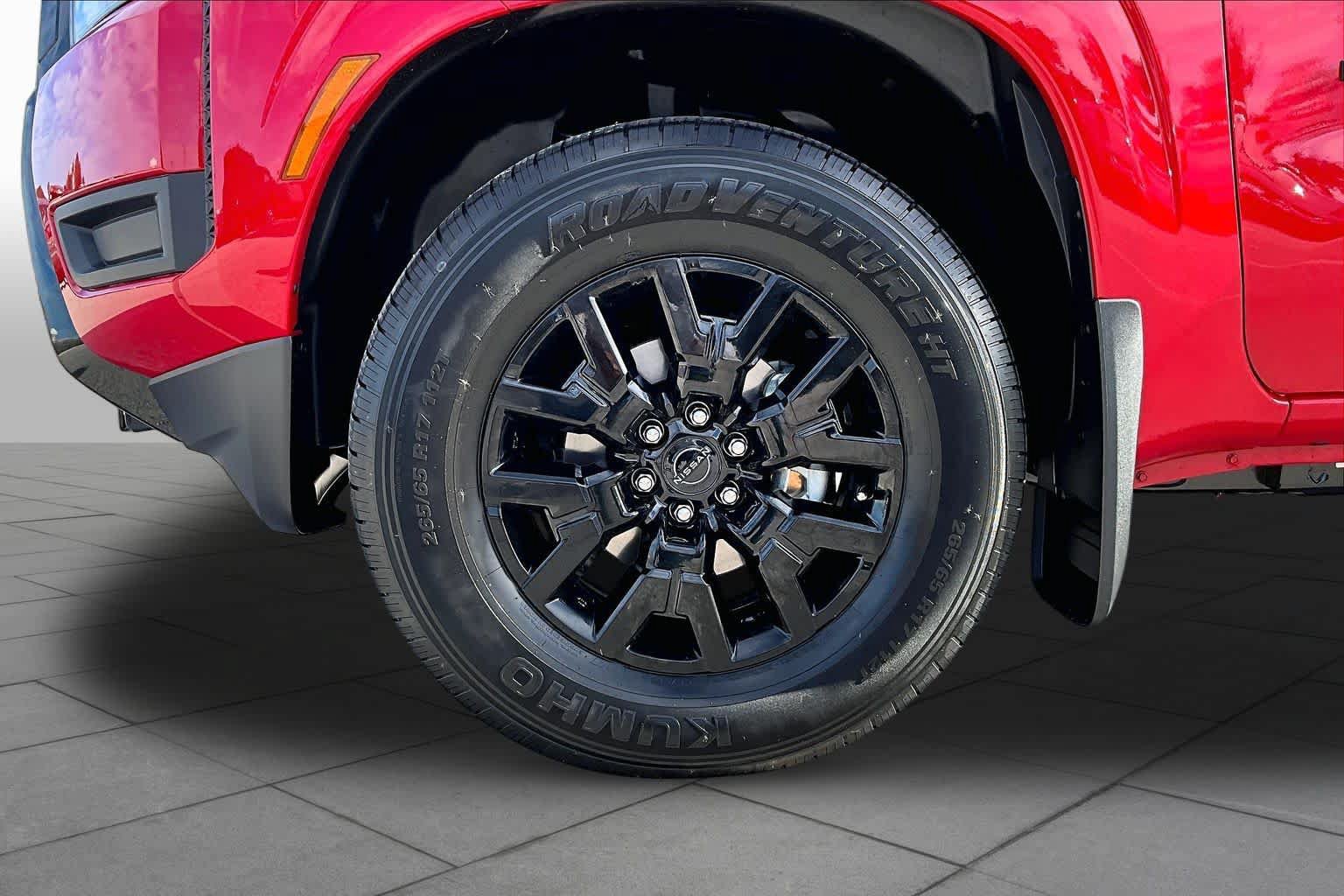 New 2027 Nissan Frontier 2WD Crew Cab image 11