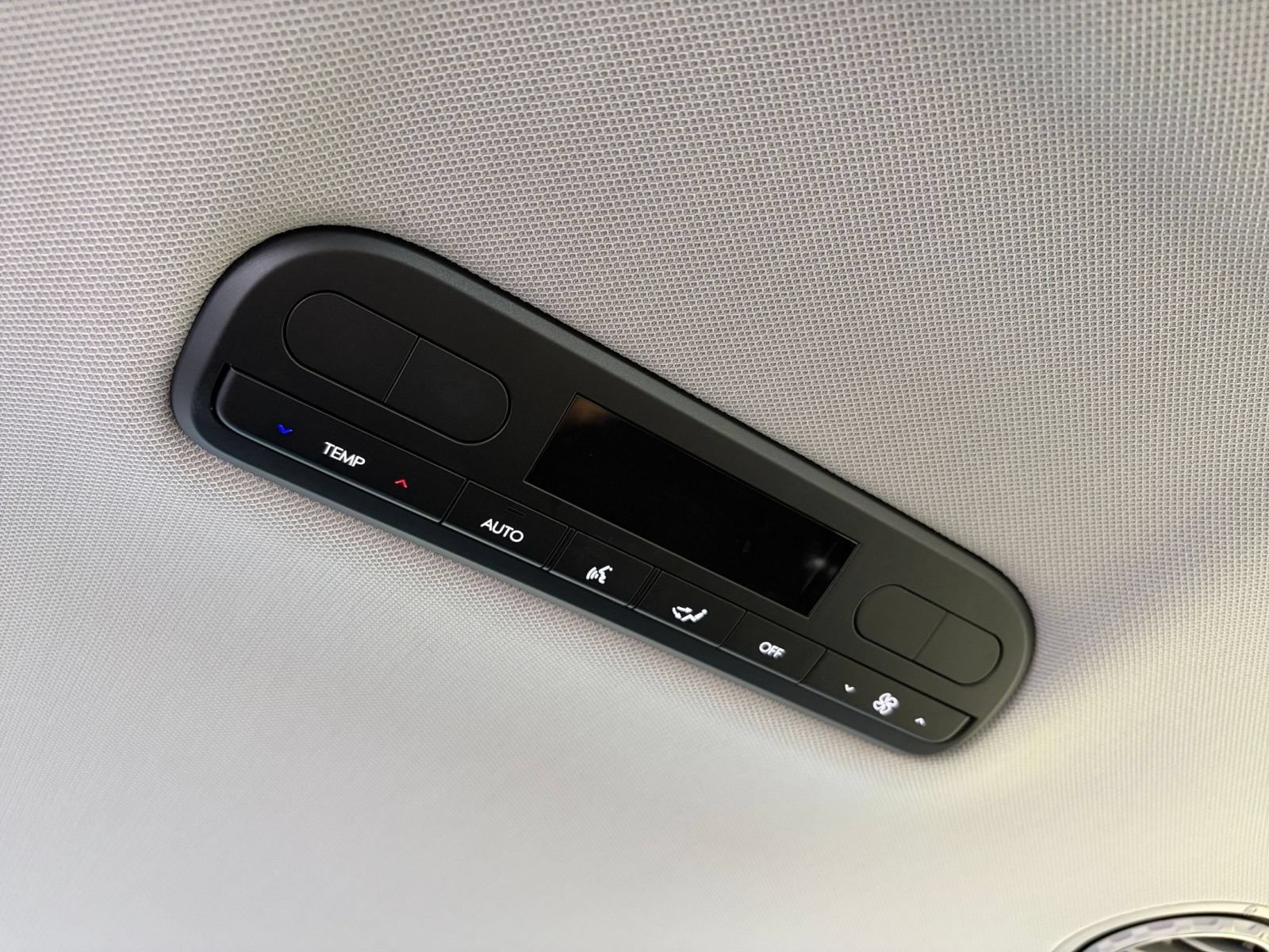Used 2026 Hyundai Palisade SEL FWD image 25