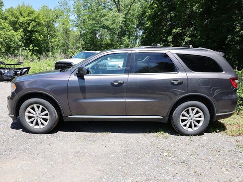 Used 2019 Dodge Durango SXT AWD/4WD image 4