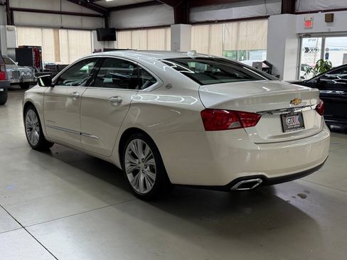 Used 2014 Chevrolet Impala LTZ FWD image 4