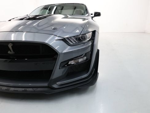 Used 2022 Ford Mustang Shelby GT500 w/ Carbon Fiber Track Pack RWD image 67