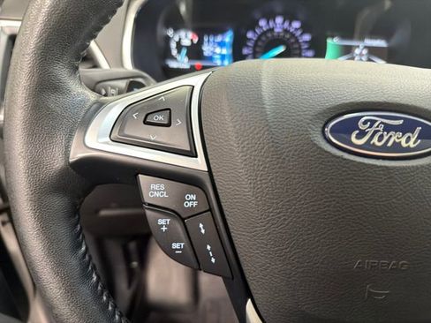 Used 2018 Ford Edge Titanium w/ Equipment Group 302A AWD/4WD image 42