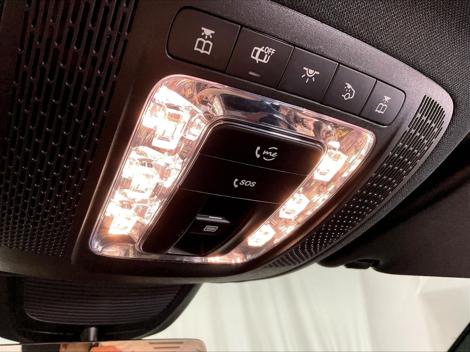 Certified 2023 Mercedes-Benz GLE 350 4MATIC w/ AMG Line Exterior image 39