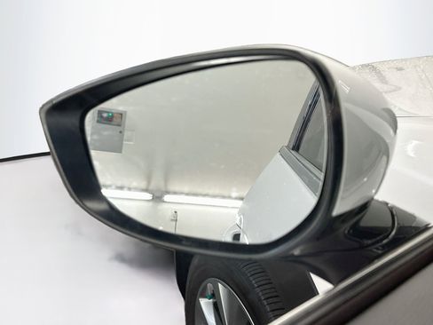 Used 2025 MAZDA CX-30 AWD 2.5 S w/ Premium Package image 16