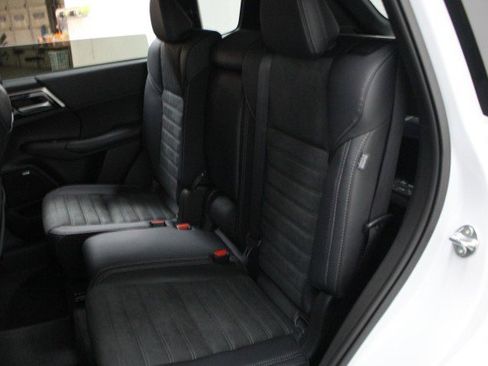 New 2026 Mitsubishi Outlander Trail Edition image 25