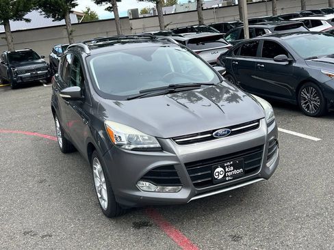 Used 2013 Ford Escape Titanium w/ Parking Technology Pkg AWD/4WD image 5