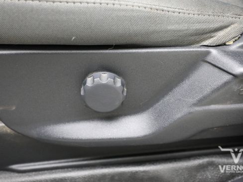 Used 2024 Ford F250 XL w/ XL Chrome Package image 14