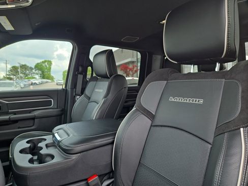 Used 2026 RAM 2500 Laramie AWD/4WD image 51