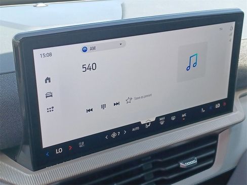 New 2025 Ford Explorer Active w/ Active Comfort Package image 11