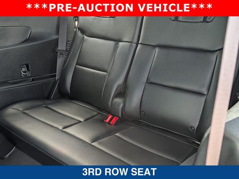 Used 2020 Ford Explorer Limited w/ Class III Trailer Tow Package RWD image 17