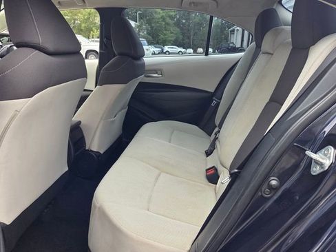 Used 2021 Toyota Corolla LE FWD image 10