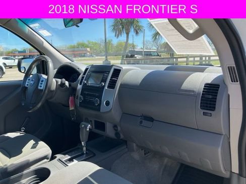 Used 2018 Nissan Frontier S image 15