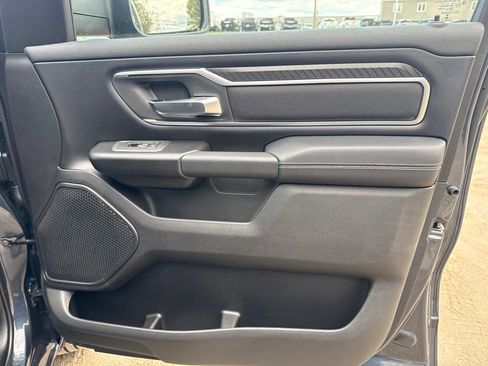 New 2026 RAM 1500 4x4 Crew Cab image 30