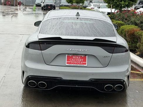 Used 2022 Kia Stinger GT1 w/ Red Interior Color Package RWD image 6