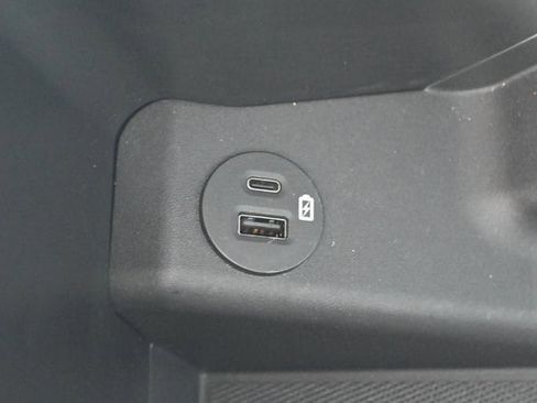 Used 2022 Ford F150 XLT w/ Equipment Group 302A High image 31