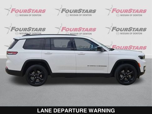 Used 2023 Jeep Grand Cherokee L Laredo AWD/4WD image 3