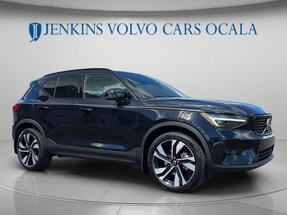 New 2026 Volvo XC40 B5 Plus w/ Climate Package