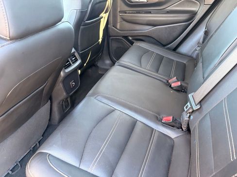 Used 2023 GMC Terrain Denali AWD/4WD image 15