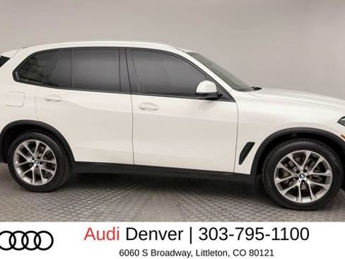 Used 2023 BMW X5 xDrive40i w/ Parking Assistance Package AWD/4WD image 9