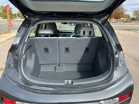 Used 2021 Chevrolet Bolt LT image 13