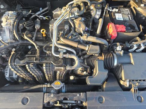 Used 2023 Nissan Altima 2.5 SR FWD image 23