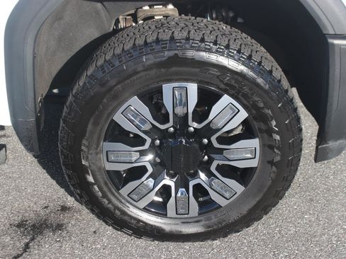 Used 2024 GMC Sierra 2500 Denali w/ Denali Reserve Package image 41