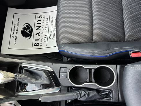 Used 2019 Toyota Corolla L image 19