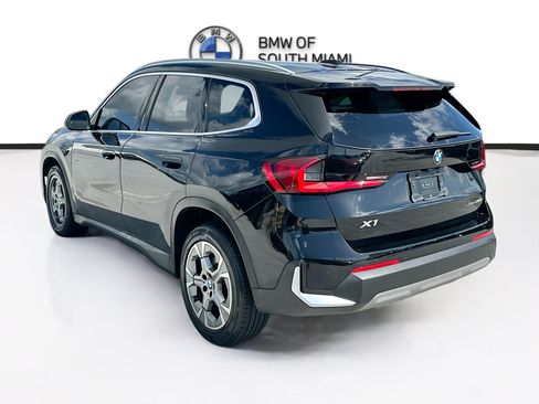 Used 2023 BMW X1 xDrive28i w/ Convenience Package AWD/4WD image 5