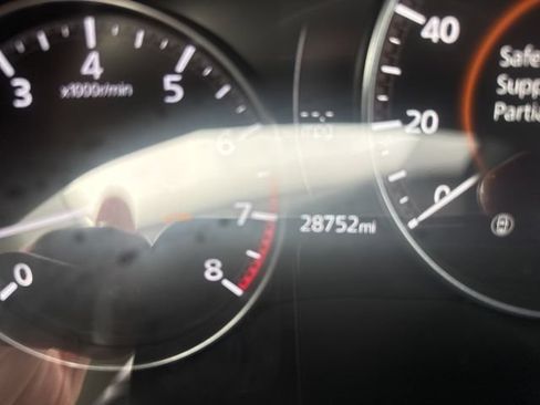 Used 2024 MAZDA CX-50 AWD 2.5 S w/ Preferred Package image 12
